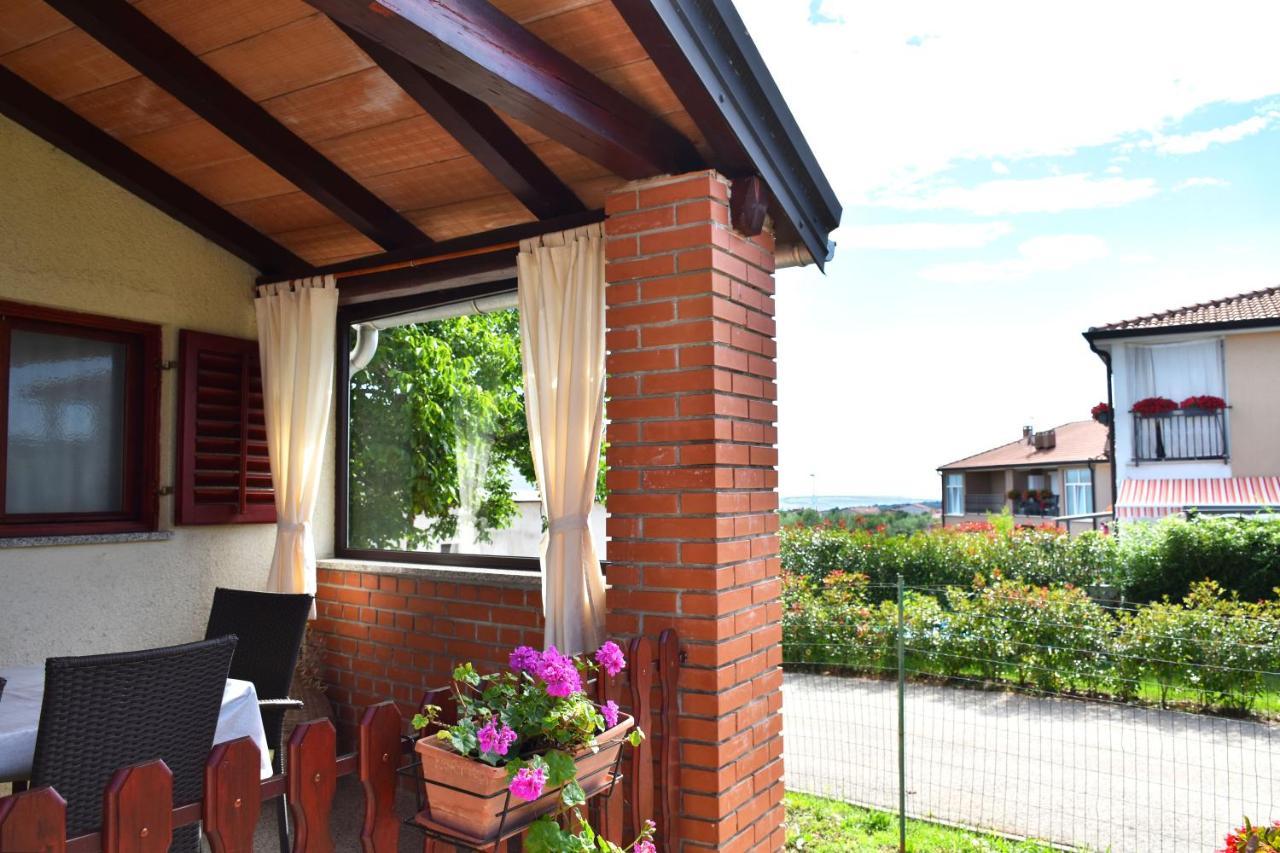 Novigrad Istria Apartment Samanta מראה חיצוני תמונה